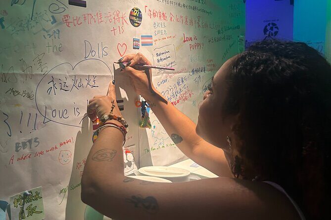 Chengdu Nightlife Experience with a Local: Bars, Clubs & Culture - Introducing the Tour