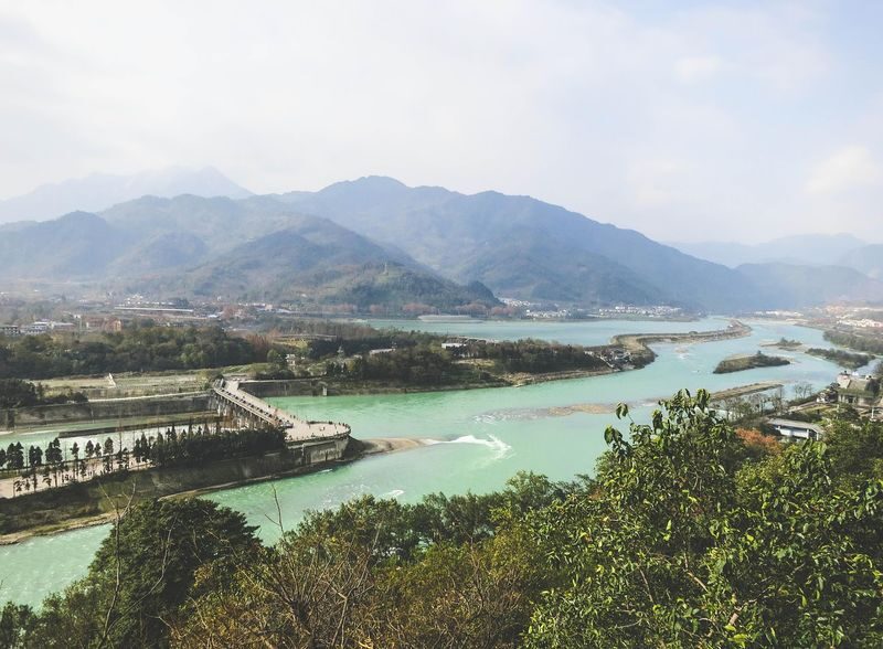 Chengdu Panda Base + Sanxingdui Museum/Dujiangyan/Leshan Giant Buddha/Mount Qingcheng One-Day Tour - Leshan: a giant Buddha and a long road day