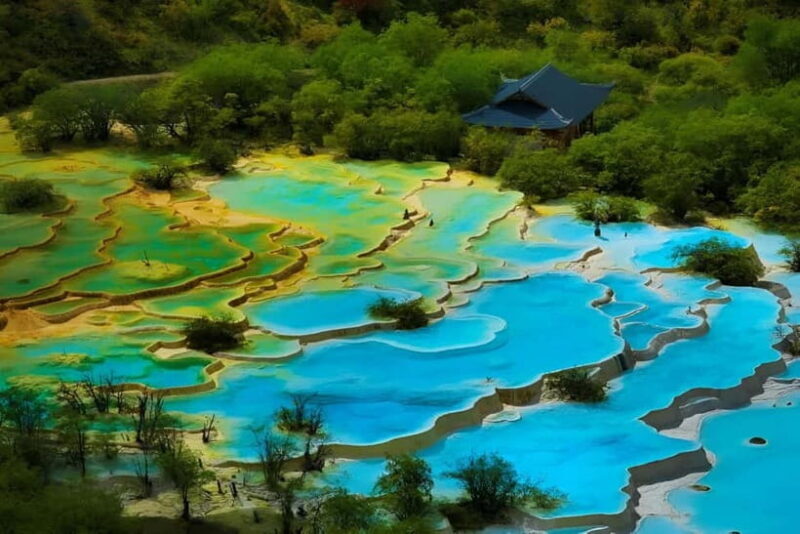 Chengdu: private 2-Day Huanglong Jiuzhaigou tour by train - An In-Depth Look at the Itinerary and Highlights