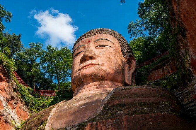 Chengdu Private Day Tour to the Leshan Giant Buddha and Huanglongxi Old Town - Good To Know