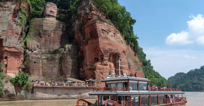 Chengdu: Private Day Tour to the Leshan Giant Buddha - Highlights
