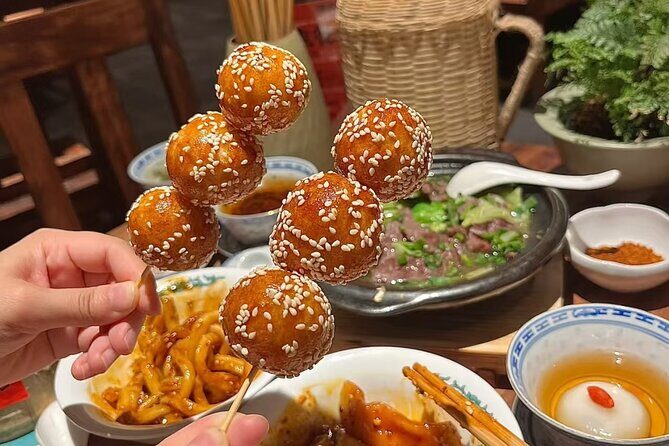 Chengdu Private Half-Day tour with City Highlights & Hidden Eats - FAQ