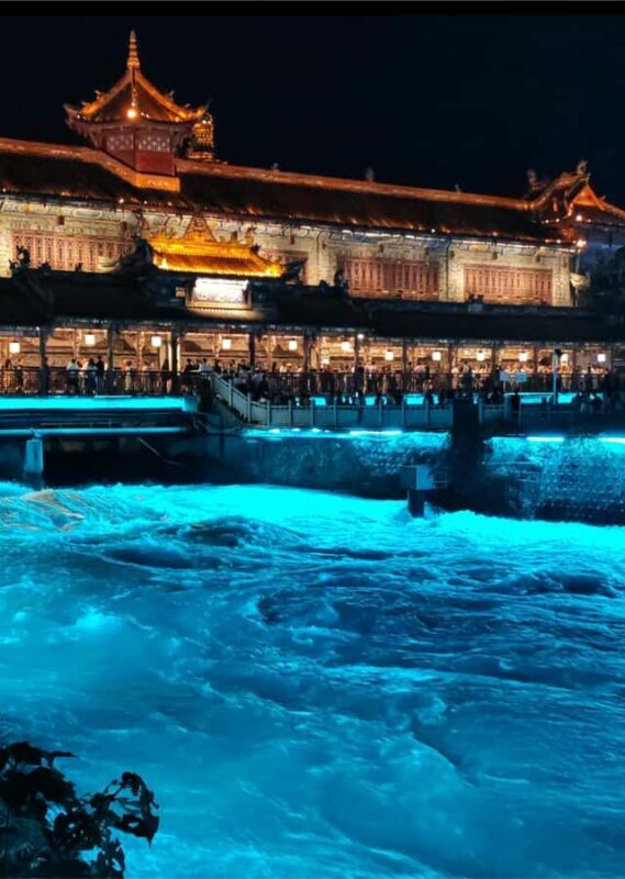 Chengdu: Qingcheng Mountain, Dujiangyan & Sichuan opera Tour - FAQs