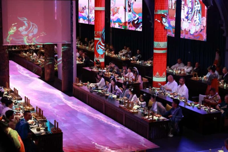 Chengdu: Royal Cultural Dinner Show SHUYANFU - Practical Aspects & What to Expect