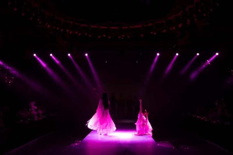 Chengdu [Shu Kingdom] Palace Banquet (North Lake Branch) - Dressing Up: An Optional but Fun Addition