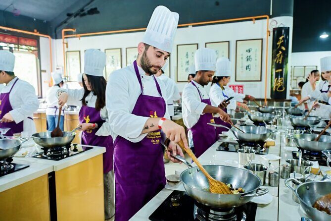 Chengdu Sichuan Cuisine Cooking Class and Savor Local Snacks - Good To Know