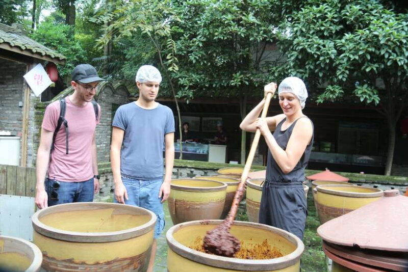 Chengdu: Sichuan Cuisine-Themed Museum Cooking Experience - Good To Know