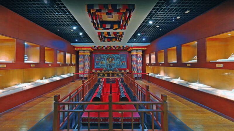 Chengdu: Sichuan Museum - Cultural and Historical Heritage - An In-Depth Look at the Sichuan Museum Experience