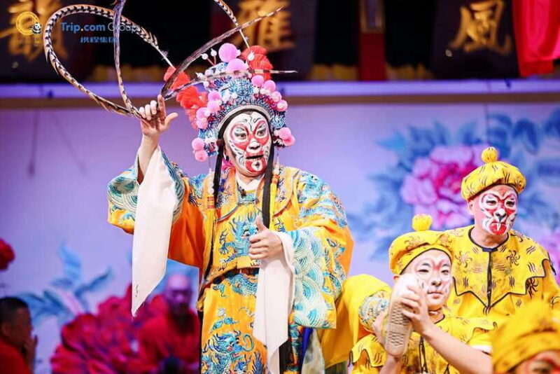 Chengdu: Sichuan Opera Face-Changing and Acrobatics Show - Good To Know