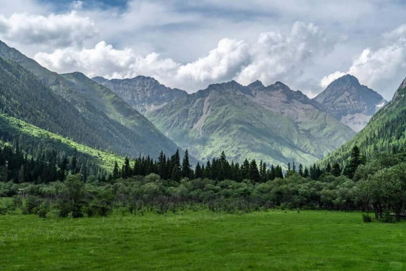 Chengdu: Siguniang Mountain Scenic Area Private Tour - Exploring Shuangqiaogou