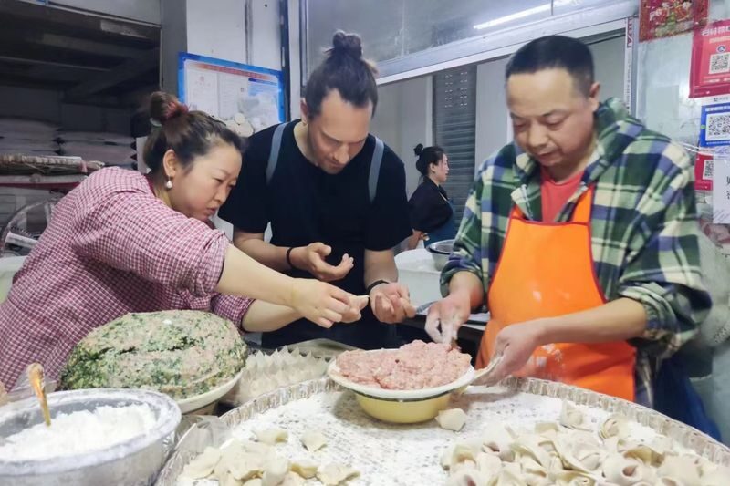 Chengdu Spice Market & Sichuan Cuisine Cooking Experience - Who will enjoy this class most?