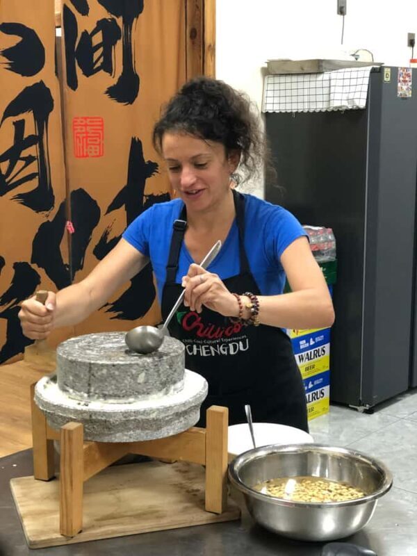 Chengdu: Tofu Cooking Class with Market Visit and Drinks - The Breakdown of the Experience: What to Expect