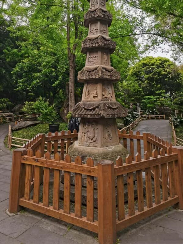 Chengdu: Wuhou Shrine & Jinli Street Guided Tour - Good To Know