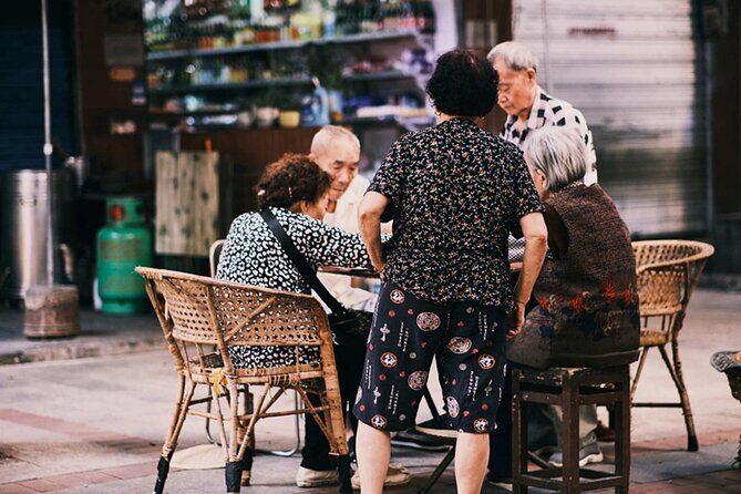 Chengdu's Local Fun & Cultural Tour (English/Chinese) - Exploring the Tour in Detail