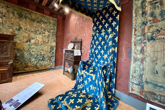 Chenonceau, Blois, Chaumont Loire Castles Small-Group From Paris - Explore Chenonceau Castle