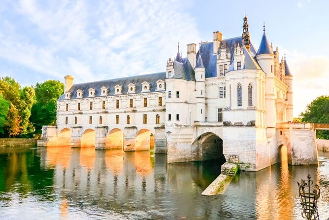 Chenonceau Castle: Private Guided Walking Tour - Additional Details