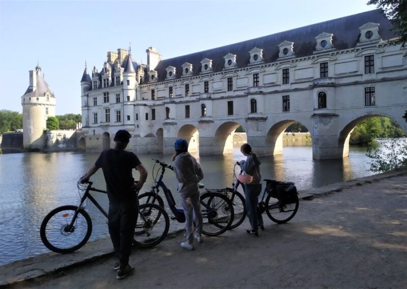 Chenonceau: guided ebike ride and wine & cheese picnic lunch - FAQs
