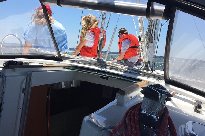 Chesapeake Bay Small-Group Yacht Sailing Tour  - Washington DC - Common Questions