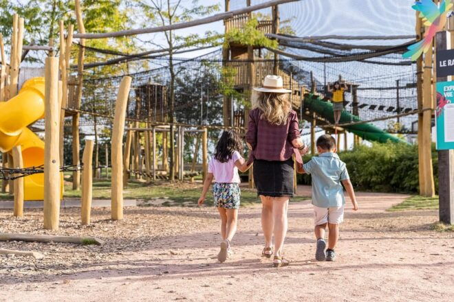 Chessy: Parrot World Immersive Animal Park Day Pass - Accessibility Features