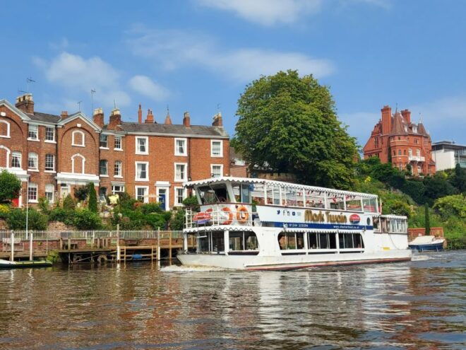 Chester: Half-Hour City Cruise - Inclusions
