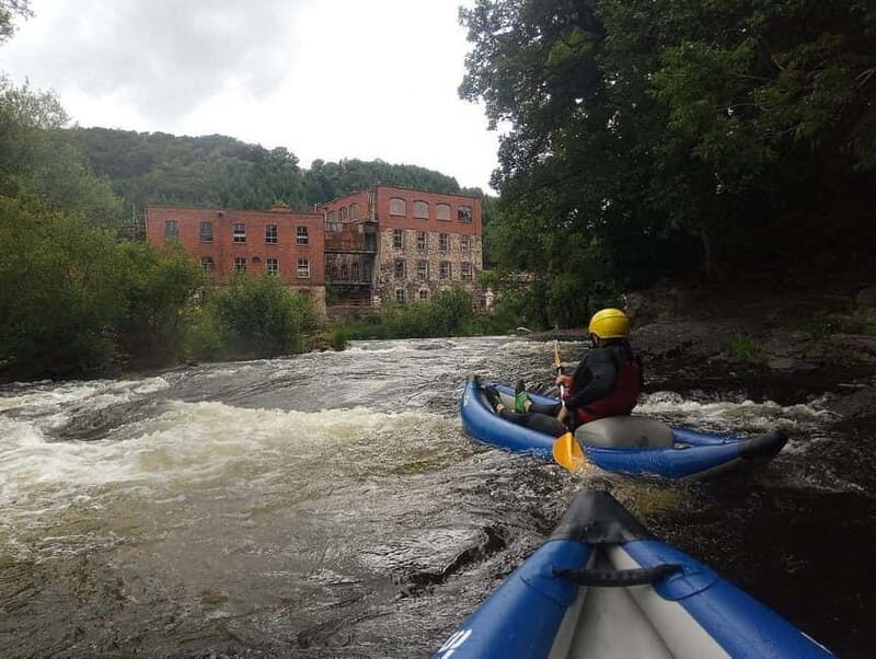 Chester: Kayak Rolling Clinic on the River Dee - An In-Depth Look at the Kayak Rolling Clinic