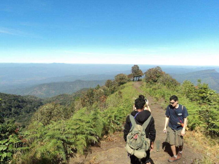 Chiang Mai: 2 Days Trek at Two Seasons Cliff - Day 1 Highlights