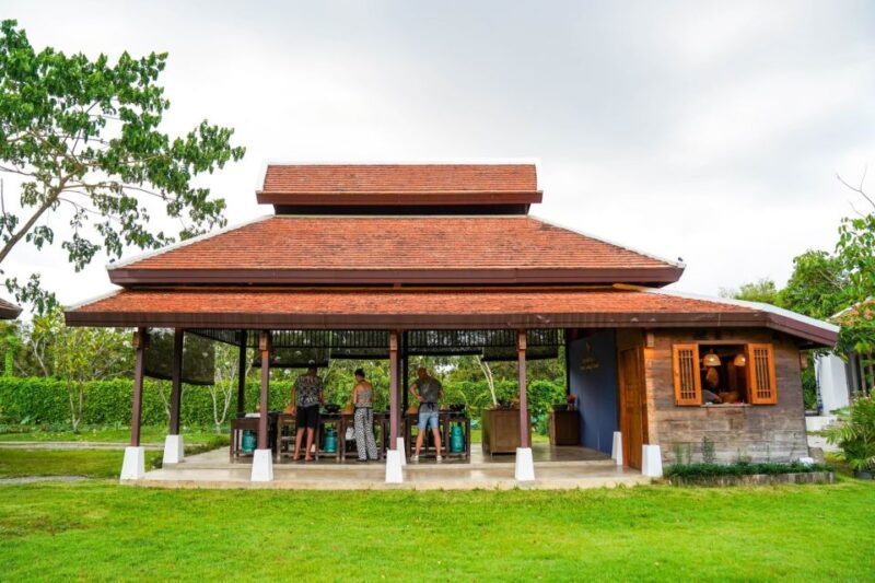 Chiang Mai: Authentic Cooking Class with Market & Farm Visit - Good To Know