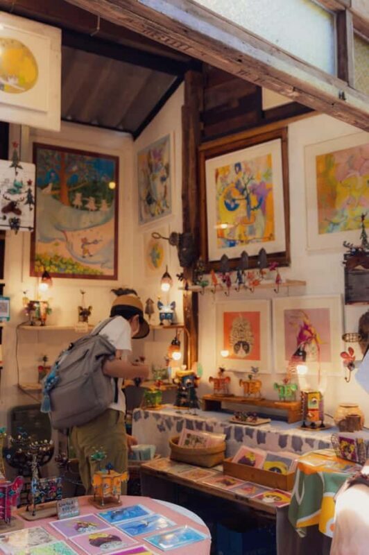 Chiang Mai: Baan Kang Wat, Doi Suthep & Temple Tour - FAQ