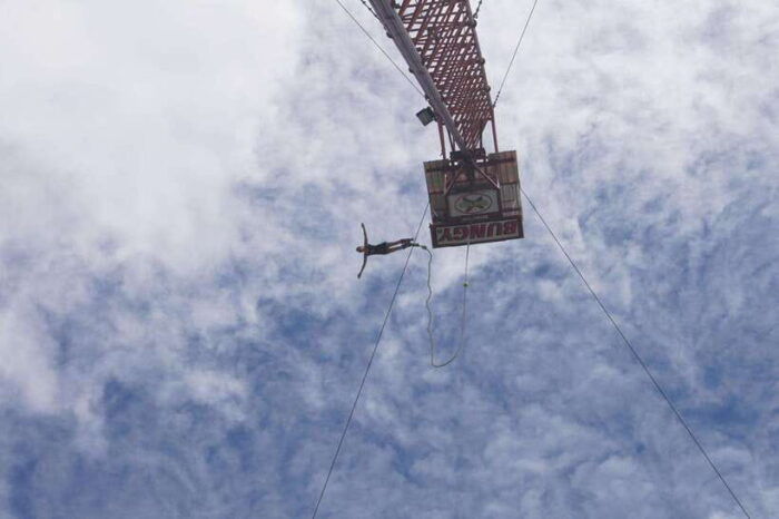 Chiang Mai: Bungy Jumping Adventure - Preparing for the Bungy Jump