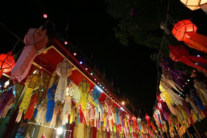 Chiang Mai by Night Tuk-Tuk Tour - Temples, Markets & Street Food - FAQ