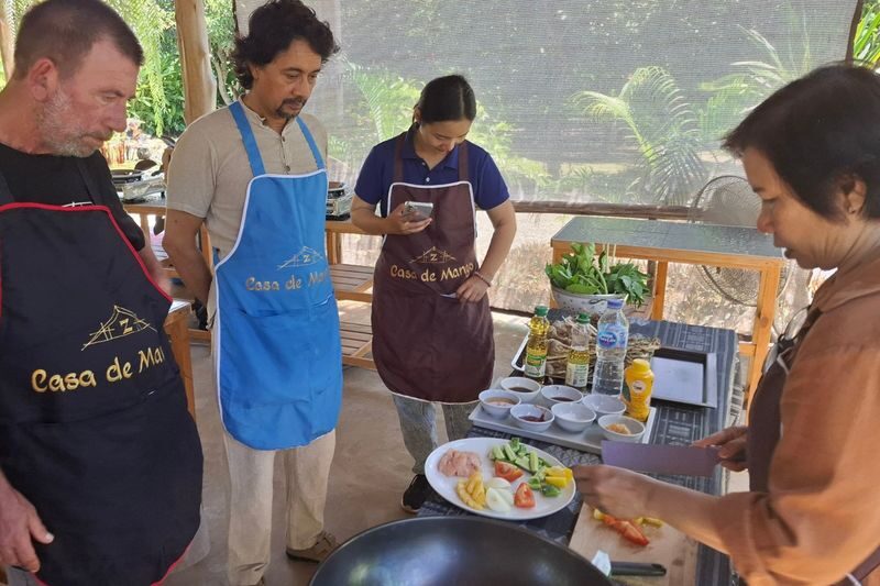 Chiang Mai Casa de Mango Full-Day Small Group Cooking & Bike Tour - The day at a glance