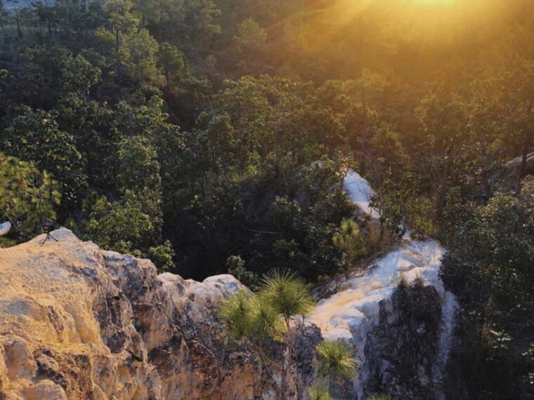 Chiang Mai : Charming Pai in One Day Trip With Driver - Visiting Pai Hot Springs