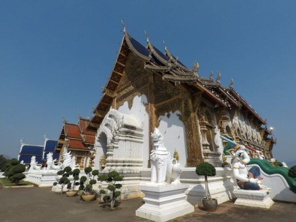 Chiang Mai: Chiang Dao Cave, Den Sali Temple & Waterfall - Common Questions