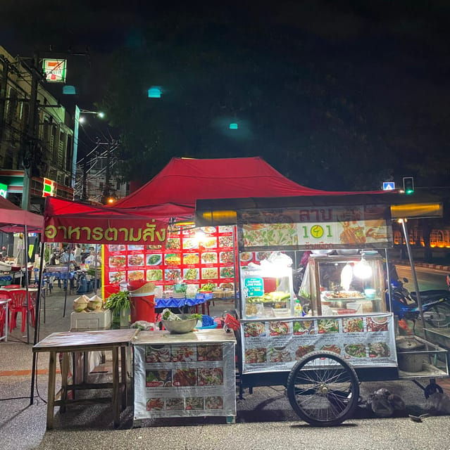 Chiang Mai: Chiang Mai Evening Foodie Tour - Local Cuisine Experiences