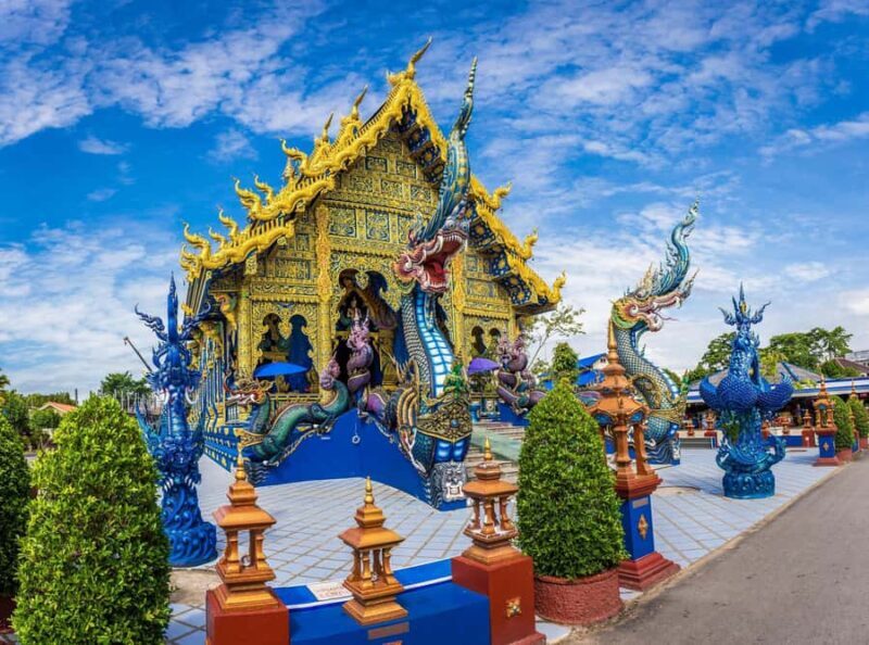 Chiang Mai: Chiang Rai Highlights Tour with Guide & Pickup - The Logistics and Comfort