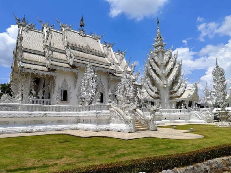 Chiang Mai: Chiang Rai Red, White, and Blue Temples day tour - Final Thoughts: Who Is This Tour Best For?  