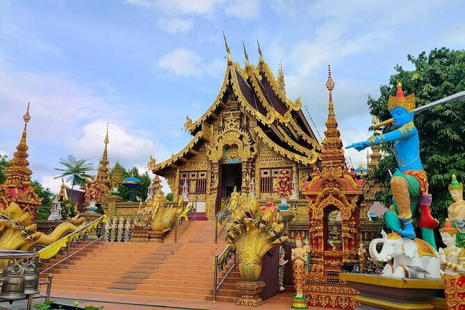 Chiang Mai Chiang Rai Temples Tour with Premium Transfer - What Sets This Tour Apart