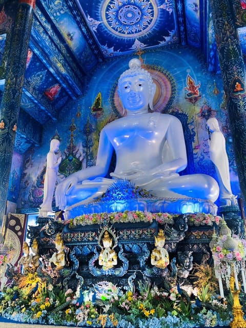 Chiang Mai: Chiang Rai White, Blue & Black Temples Day Tour - Discovering the Blue Temple