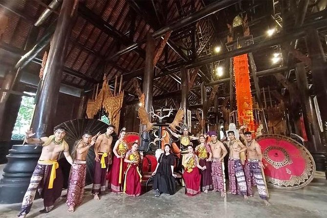 Chiang Mai-Chiang Rai: White Temple-Blue Temple-Bann Dam Museum - Additional Information