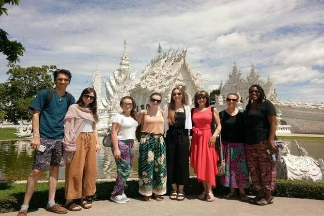 Chiang Mai-Chiang Rai: White Temple-Blue Temple-Bann Dam Museum - Directions