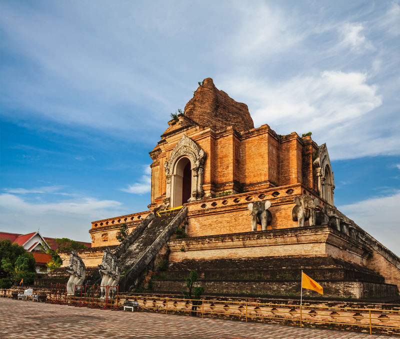 Chiang Mai City Half Day Tour by Tuk-Tuk - What the tuk-tuk ride feels like