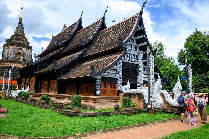 Chiang Mai City Tuk Tuk Evening Tour: Beautiful Temples and Tasty Street Foods - Cancellation Policy