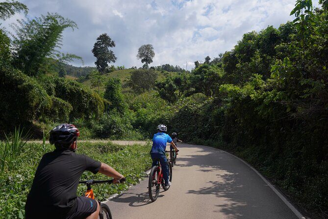 Chiang Mai: Cycling Nam Phare Countrysides, Breezy-Relax & Lunch - Chiang Mai: Cycling Nam Phare Countrysides, Breezy-Relax & Lunch — An Authentic Day Out