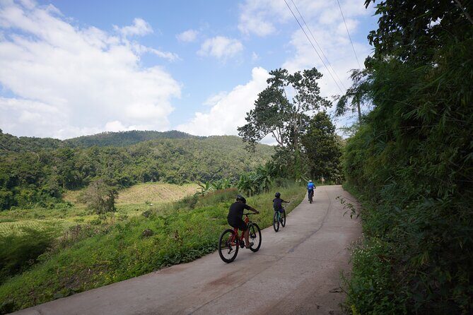 Chiang Mai: Cycling Nam Phare Countrysides, Breezy-Relax & Lunch - Frequently Asked Questions