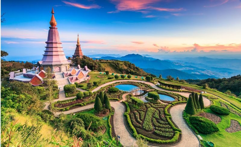 Chiang Mai Doi Inthanon & Elephant Sanctuary Full-Day Wildlife Tour - From elephant country to the high mountain