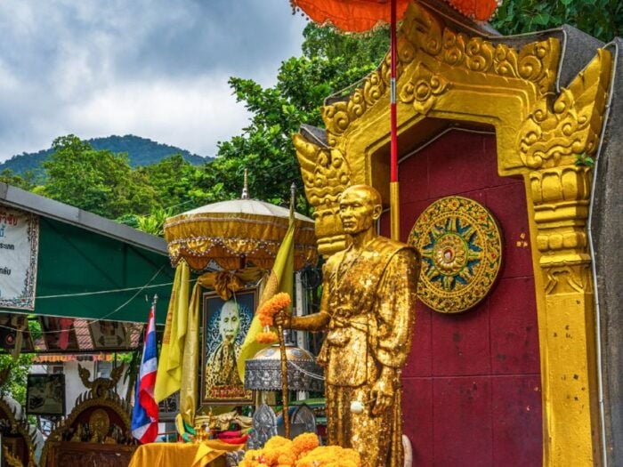 Chiang Mai: Doi Suthep, Wat Umong, and Pha Lat Sunrise Tour - Customer Reviews and Ratings