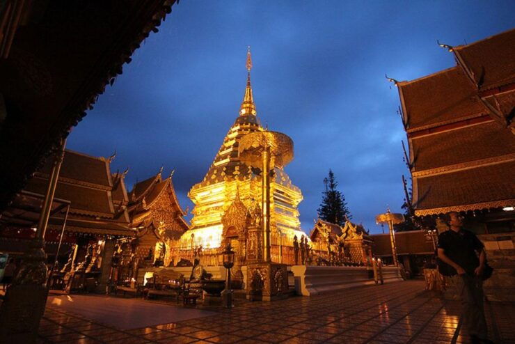 Chiang Mai: Doi Suthep & Wat Umong Twilight Tour With Pickup - Pickup Information