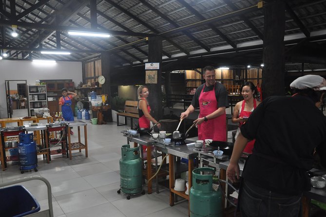 Chiang Mai Evening Thai Cooking Class - Farm-Based Thai Cooking Class Near Chiang Mai