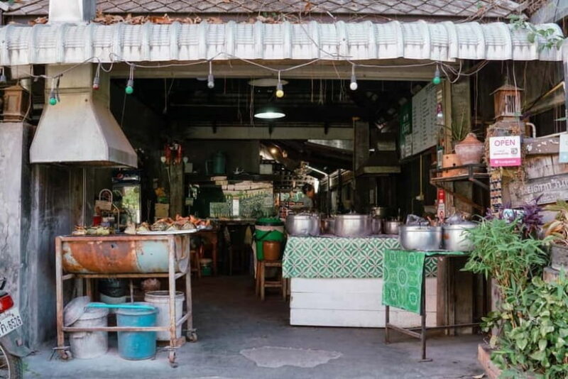 Chiang Mai Food Tour: Local Eats & Drinks Guided Tour - Good To Know