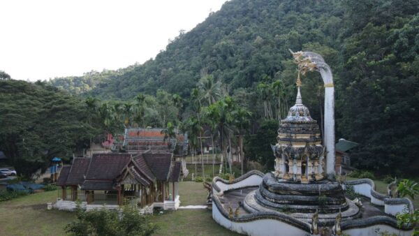 Chiang Mai: Full-Day Chiang Dao Caving & Jungle Kayaking - Pickup and Language Instructor